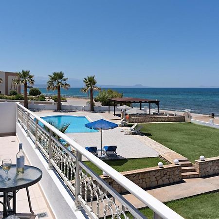 Azure Seaside Apts Magnisia Bagian luar foto